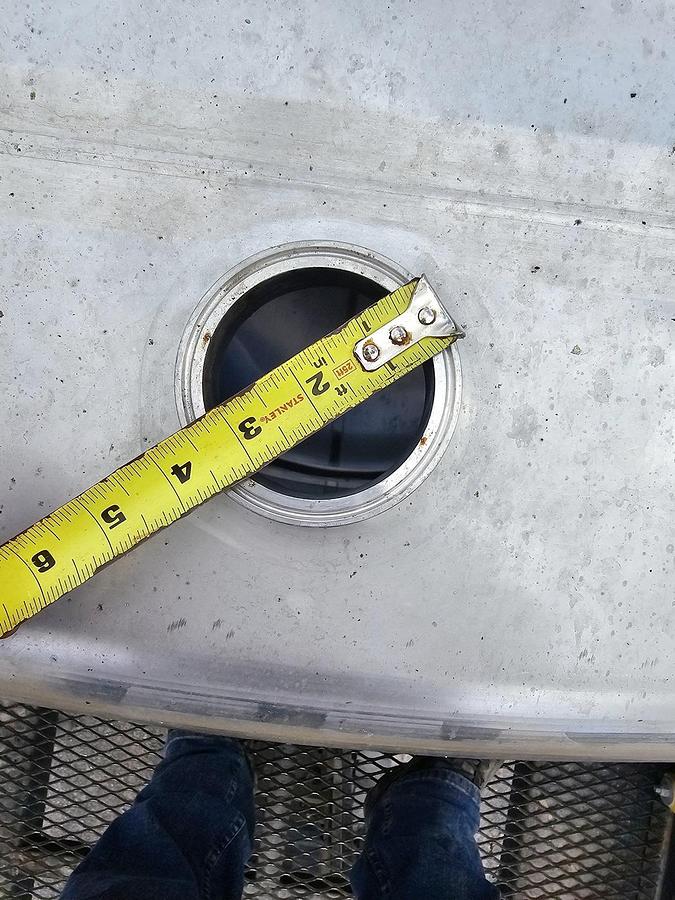 Used Used 5280 Gallon Tank, 304 Stainless Steel