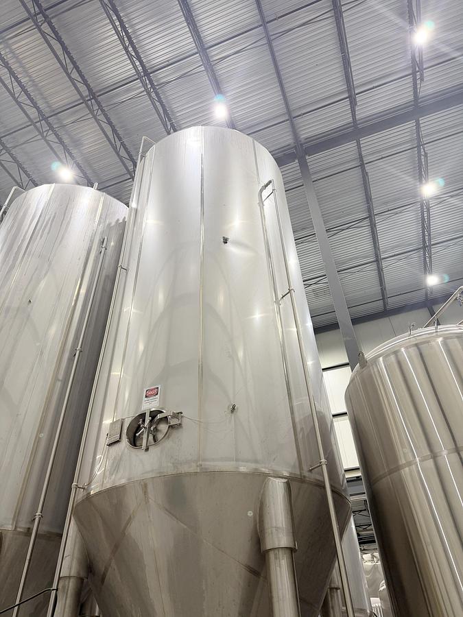 Used Used 18,492 Gallon Jacketed Tank (Reactor), 304 Stainless Steel