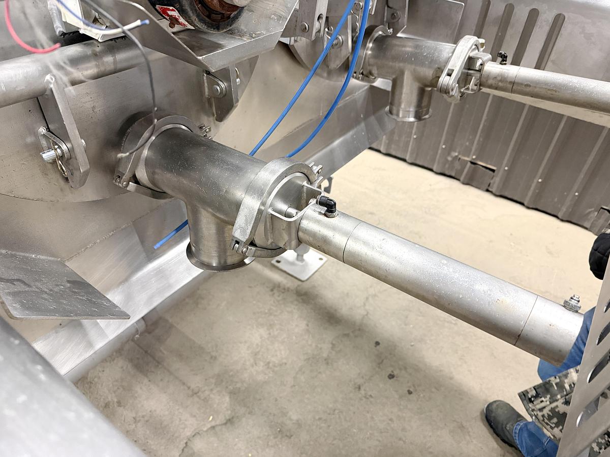 Used Used Hayes & Stolz Ribbon/Paddle Blender, 15 Cubic Feet