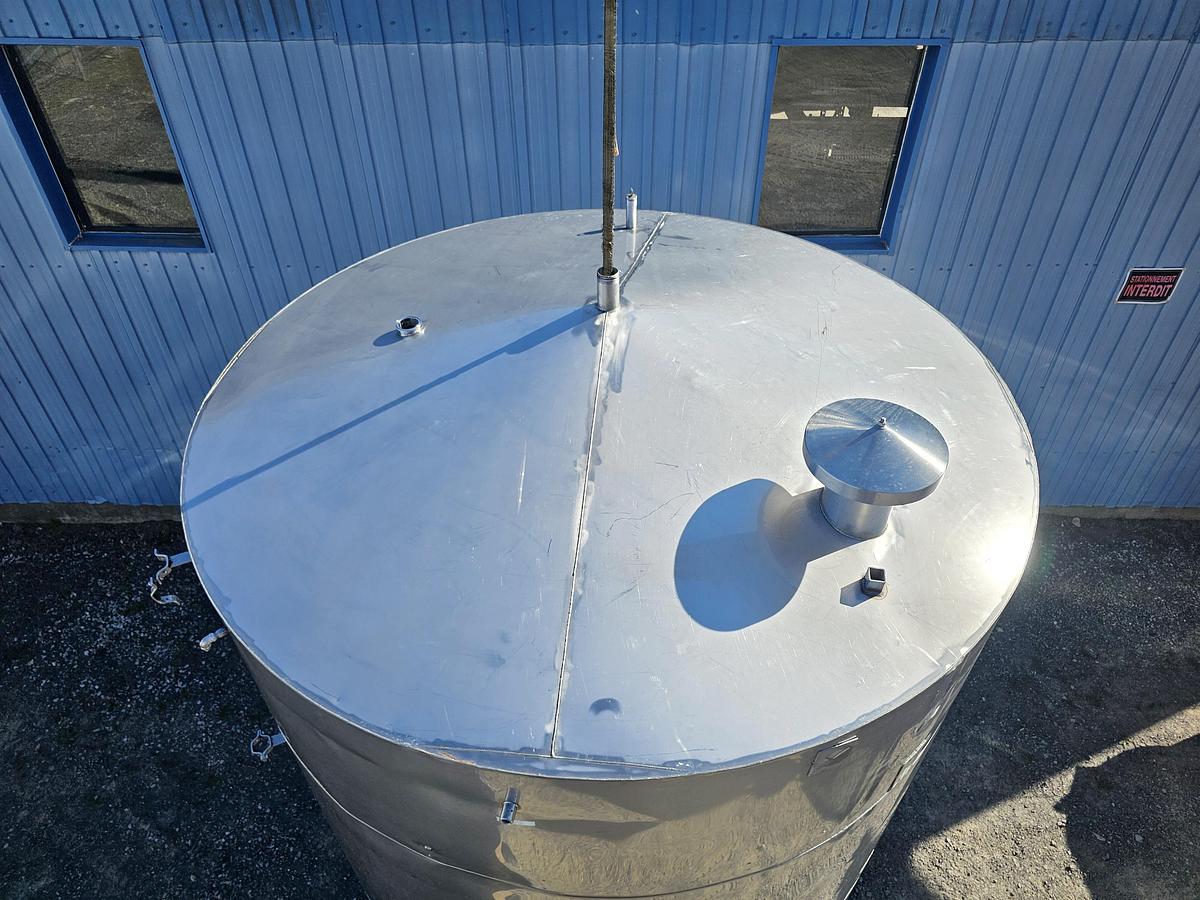 Used Used 3400 Gallon Stainless Steel Tank