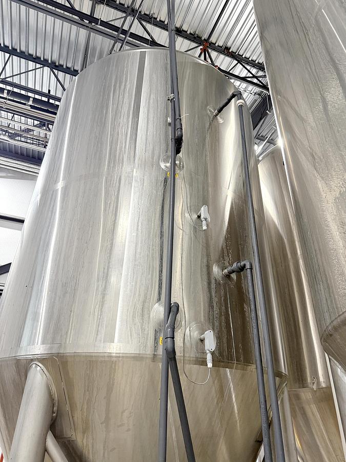 Used Used 4000 Gallon Jacketed Tank, 304 Stainless Steel