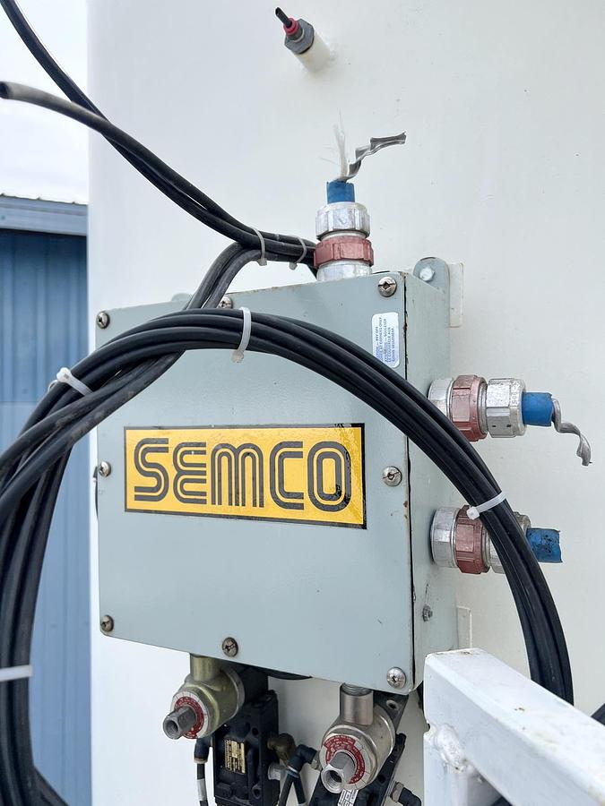 Used Used Semco Dust Collector, Pulse Air, with Rotary Valve