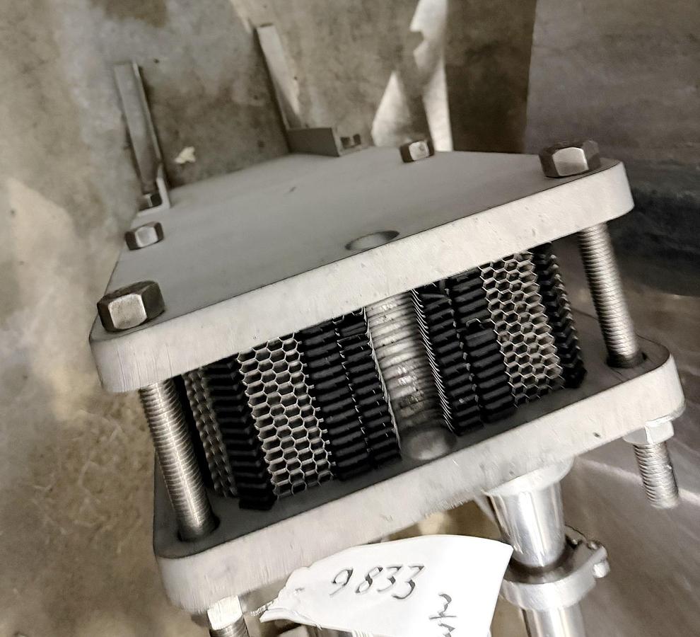 Used Used 13,208 Gallon Tank, 304 Stainless Steel, With Heat Exchanger & Pump
