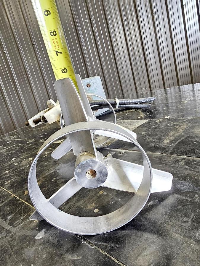 Used Used Lightnin Clamp-on Mixer, 0.75 HP