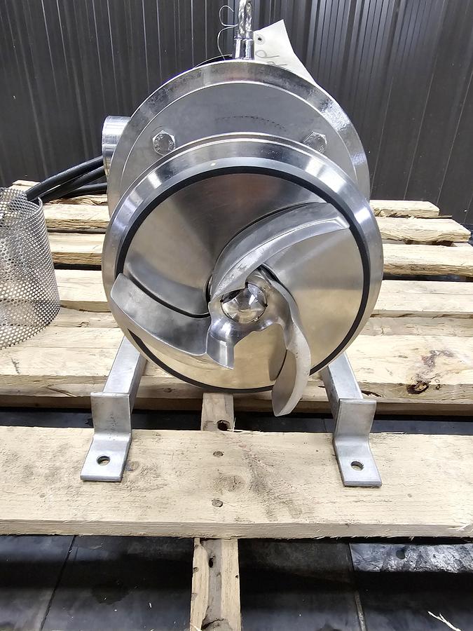 Used Capex Auction Anjou - Lot 1100 pump (1 of 2)