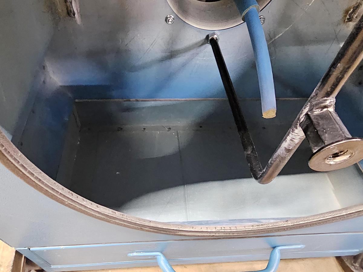 Used AirFlow Dust Collector Vetio