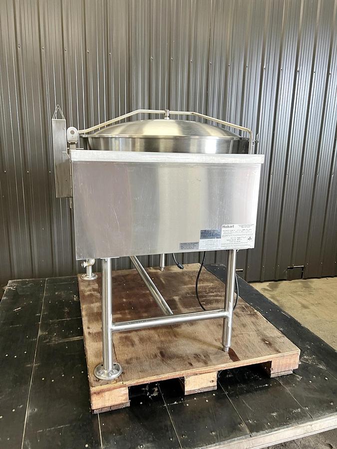 Used Used Hobart 35 Gallon Tilting Kettle, Stainless Steel, Gas Fired