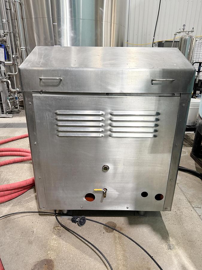 Used Used APV-Gaulin MC18-3TPS High-Pressure Sanitary Homogenizer