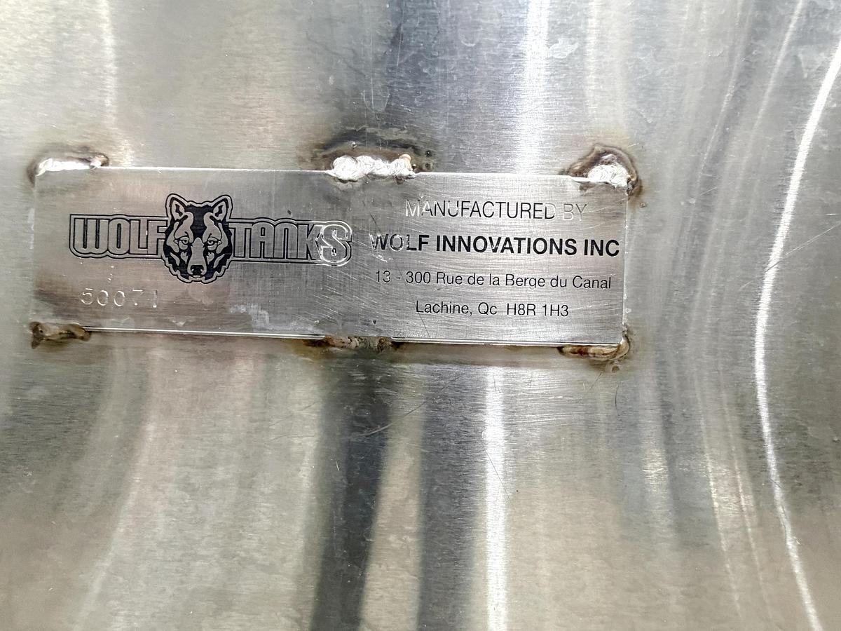 Used Used 13,208 Gallon Tank, 304 Stainless Steel, With Heat Exchanger & Pump