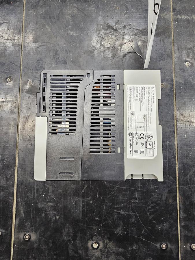 Used Used Allen-Bradley Variable Frequency Drive, Model 25B-E1P7N104, 1 HP, 460-600V