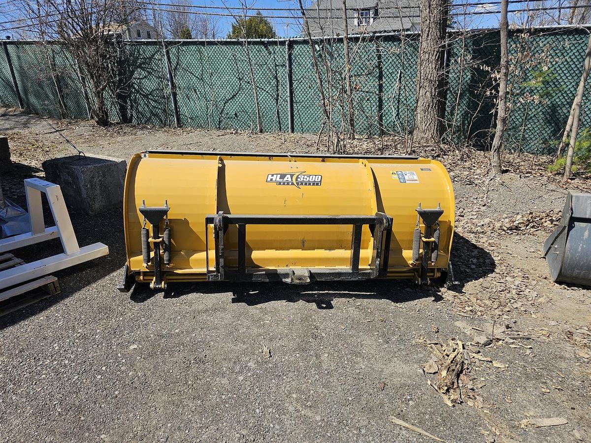 Used Used 2022 Merlo / Manulift TurboFarmer TF33.7 Telehandler – 3,300 kg / 7,300 lb Capacity – 1,936 Hours