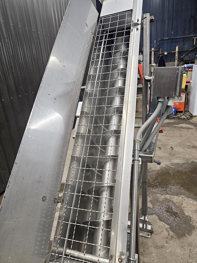 Used Used Rietz Screw Conveyor, 8.5” diameter x 132” long, 304 Stainless Steel