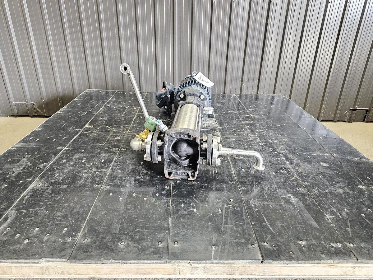 Used West Auction California - Lot DA-1114 Vertical Booster Pump