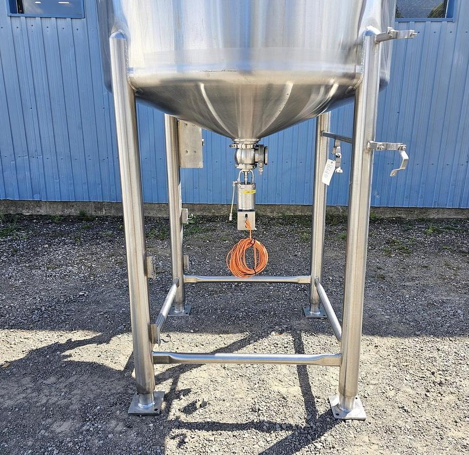 Used Harry Davis NY - LOT 23 - 500 Gallon Feldmeier Tank