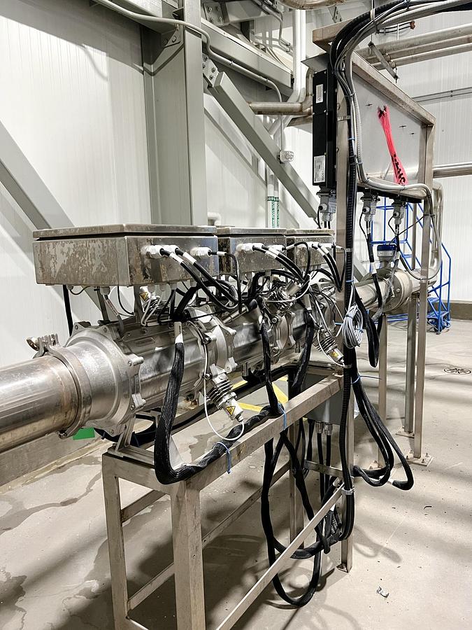 Used Used Atlantium Hydro-Optic UV Filtration System, Model RZ163-13-UHP