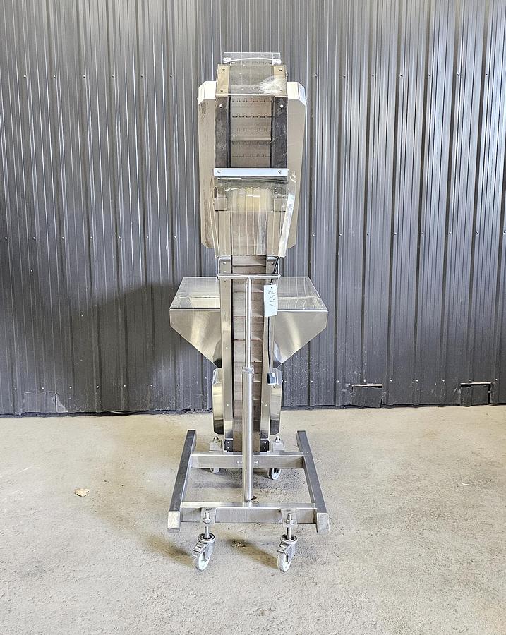 Used Heritage Global Auctions (Hagerstown MD) Lot 709 - Conveyor