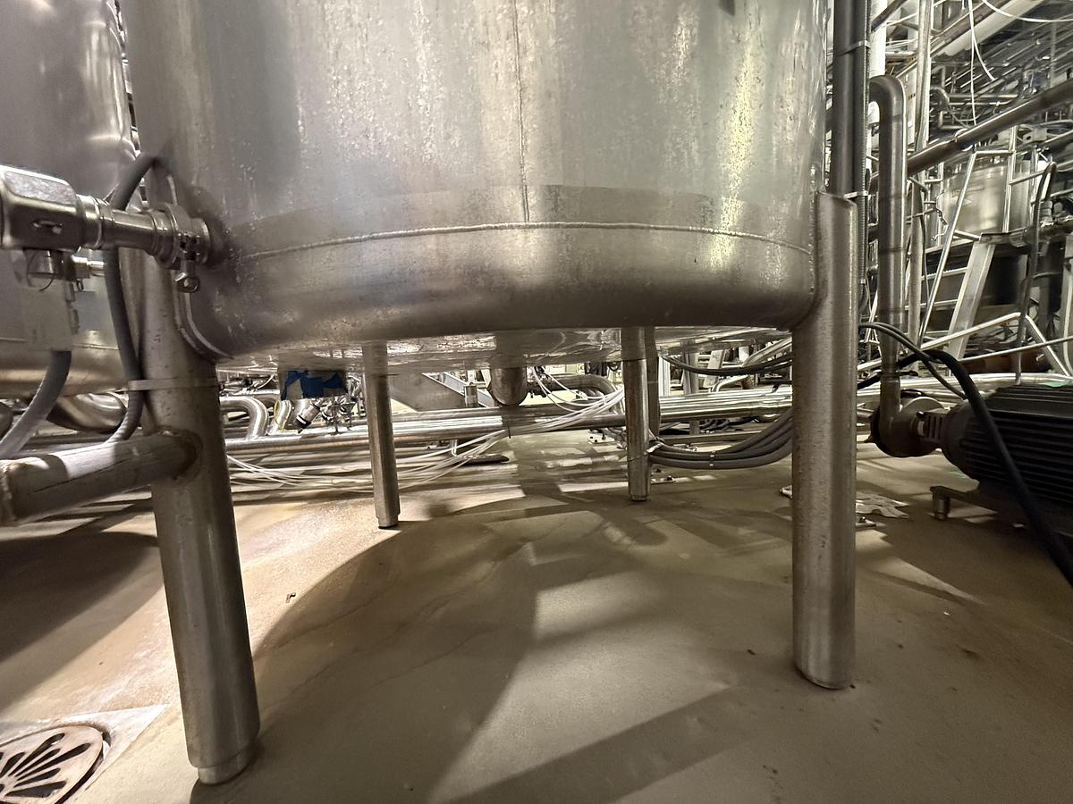 Used Used 1000 Gallon Tank, 316L Stainless Steel