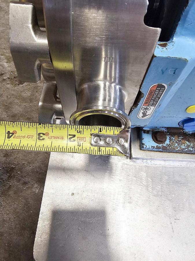 Used Used Waukesha Rotary Lobe Pump, Model 32, 1.5 HP