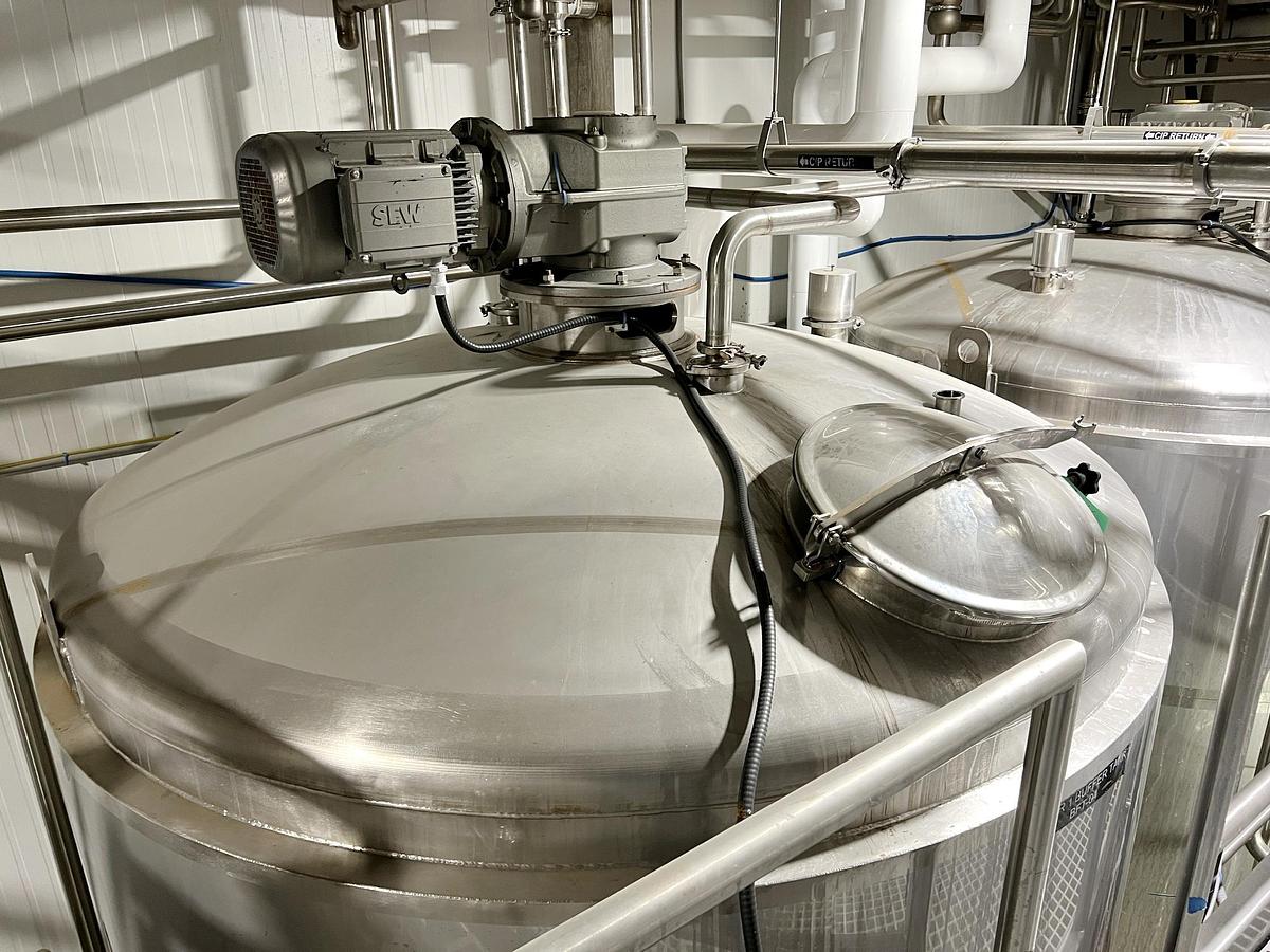 Used Used 1600 Gallon Jacketed Tank, Stainless Steel, With Scrape Agitation & Twin Screw Pump