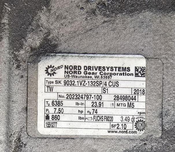 Used Used 10,000 Gallon Feldmeier Tank, Stainless Steel, With Mixer