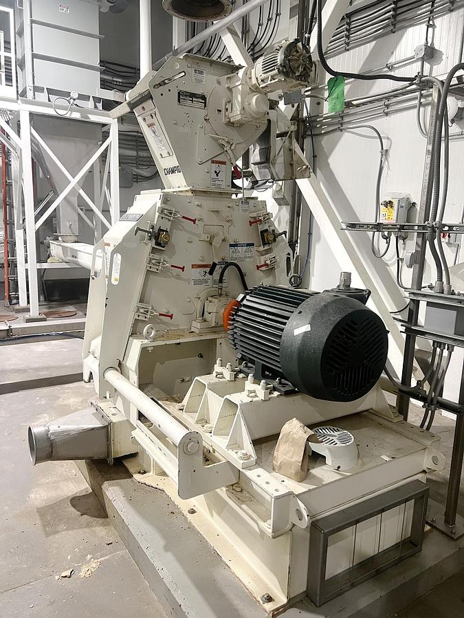 Used Used CPM Roskamp Champion 40 HP Hammermill, With Rotary Feeder