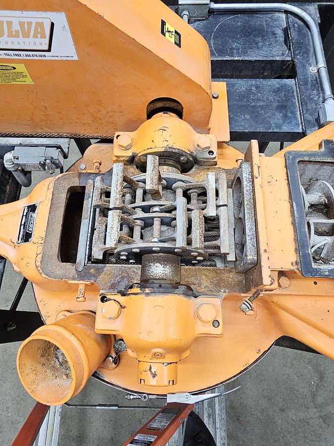Used **Levy Recovery Group Michigan - lot 1080 - Pulverizer