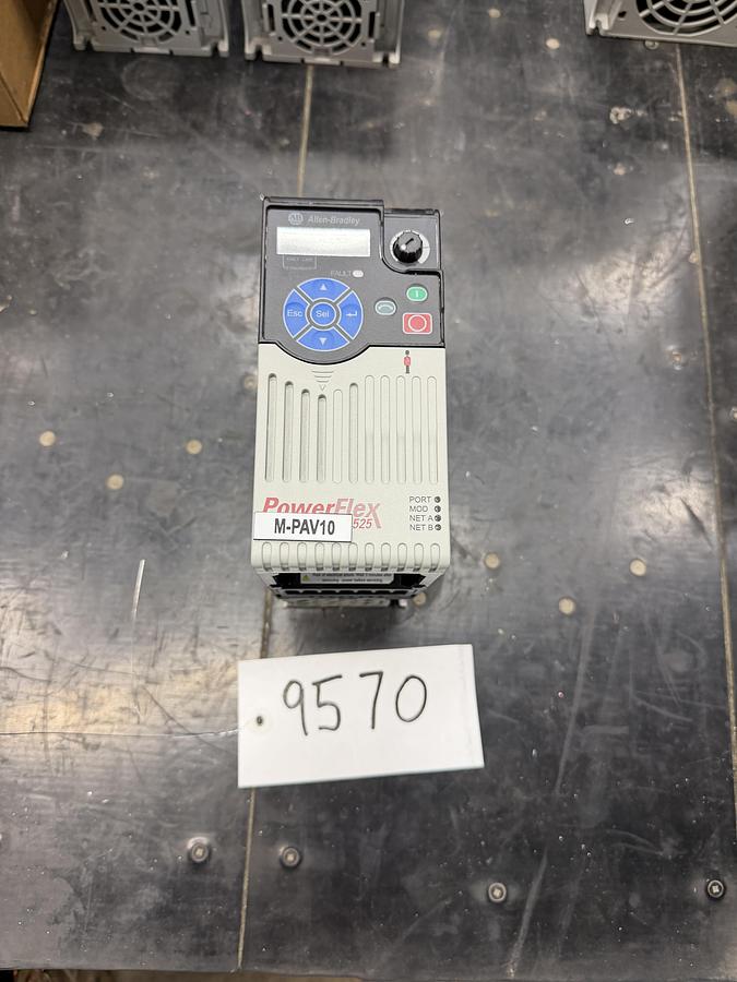 Used Used Allen-Bradley Variable Frequency Drive, Model 25B-E1P7N104, 1 HP, 460-600V