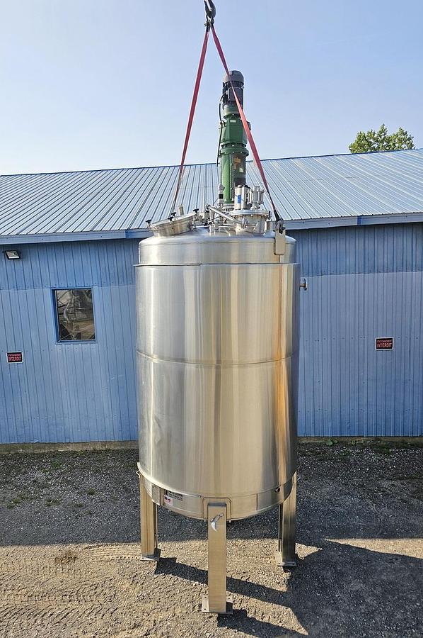 Used West Auction California - Lot A-1002 2500 gallon jacketed mix tank