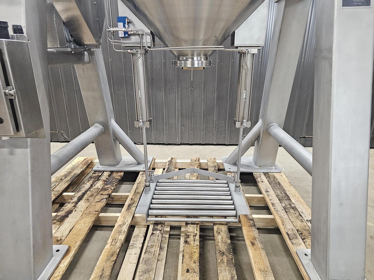 Used Used A&M Process Equipment Double Cone Blender, With Safety cage