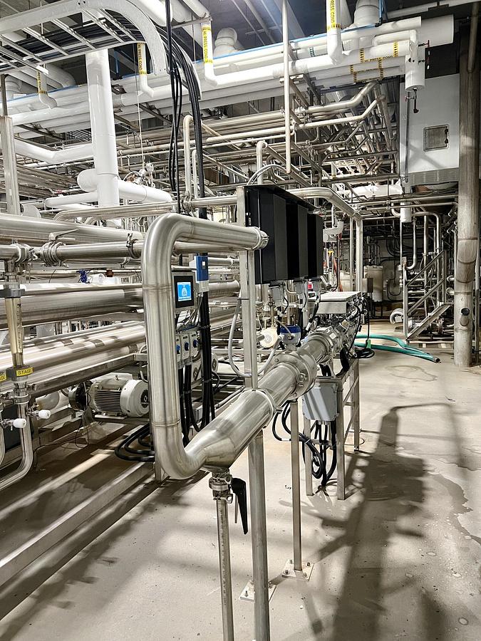 Used Used Atlantium Hydro-Optic UV Filtration System, Model RZ163-13-UHP