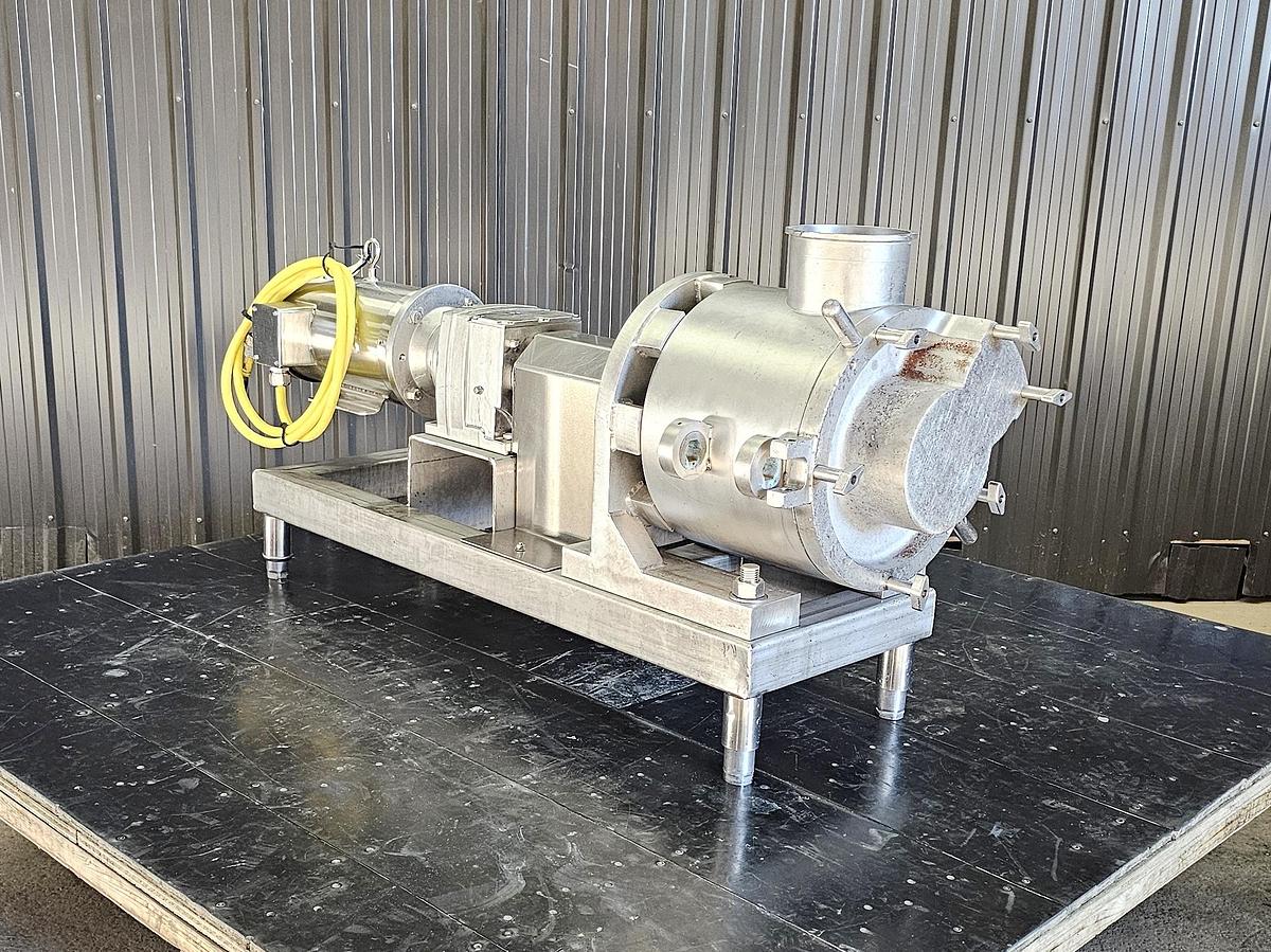 Used TCL Auction - Maple Leaf Foods - Ontario - Lot 45 - Pump