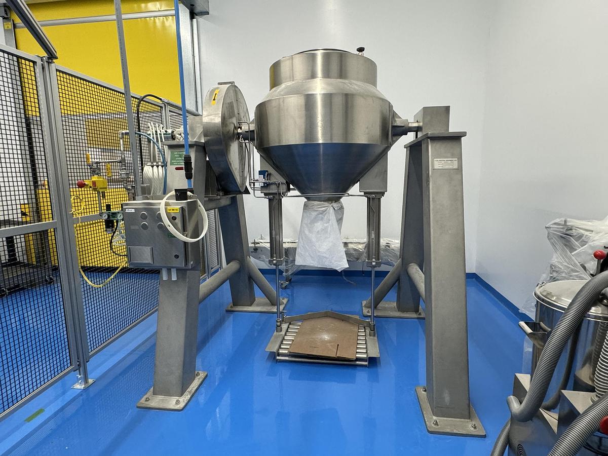 Used Used A&M Process Equipment Double Cone Blender, With Safety cage
