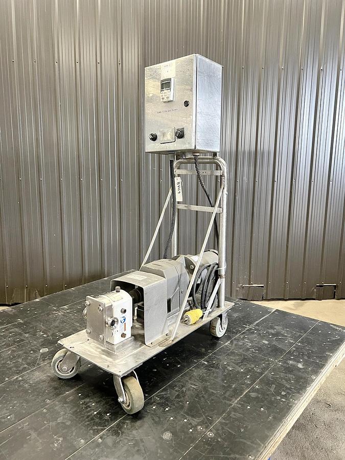 Used Used SPX Rotary Lobe Pump, Model R2, 3 HP