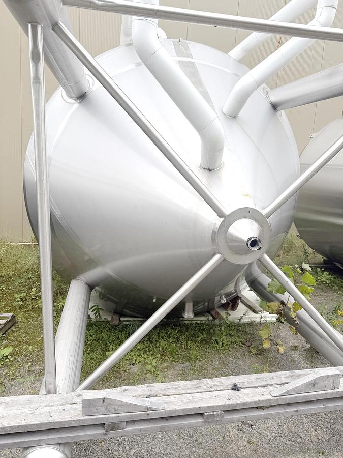 Used Used 5000 Gallon Jacketed Tank, 304 Stainless Steel