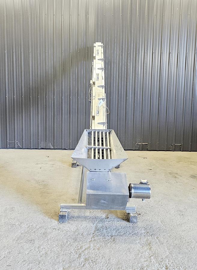 Used Harry Davis NY - Lot 221A - SS Auger Elevator