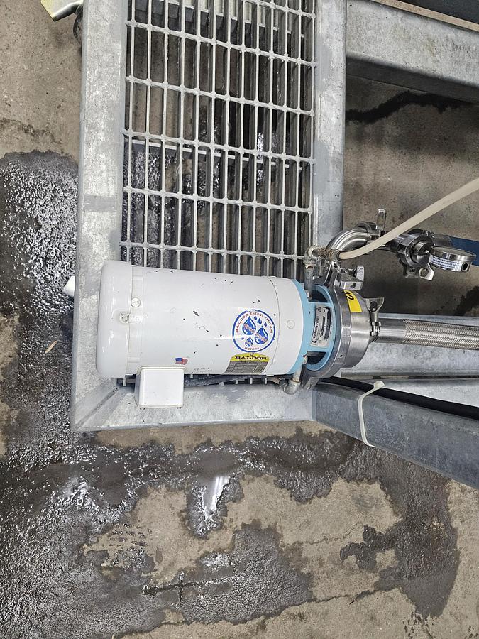 Used Amplio Auction - Lot 51 Stainless steel mixing tank