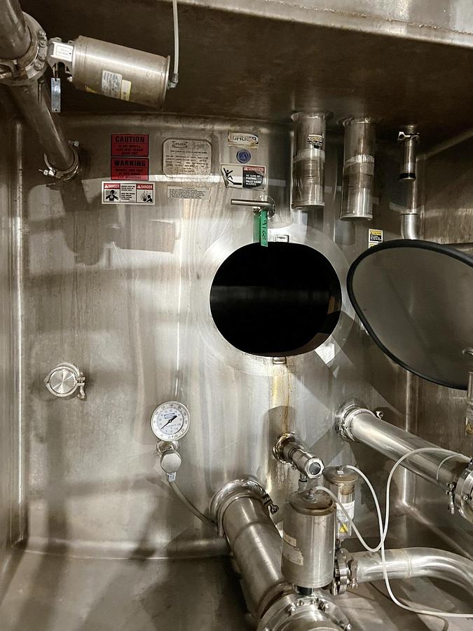 Used Used 40,000 Gallon Insulated Tank (Silo), 304 Stainless Steel