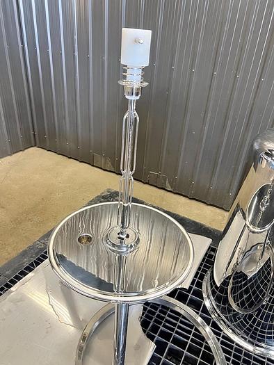 Used USED 3M ZETA PLUS SANITARY FILTER, CARTRIDGE TYPE, 2" INLET/OUTLET, 316L STAINLESS STEEL