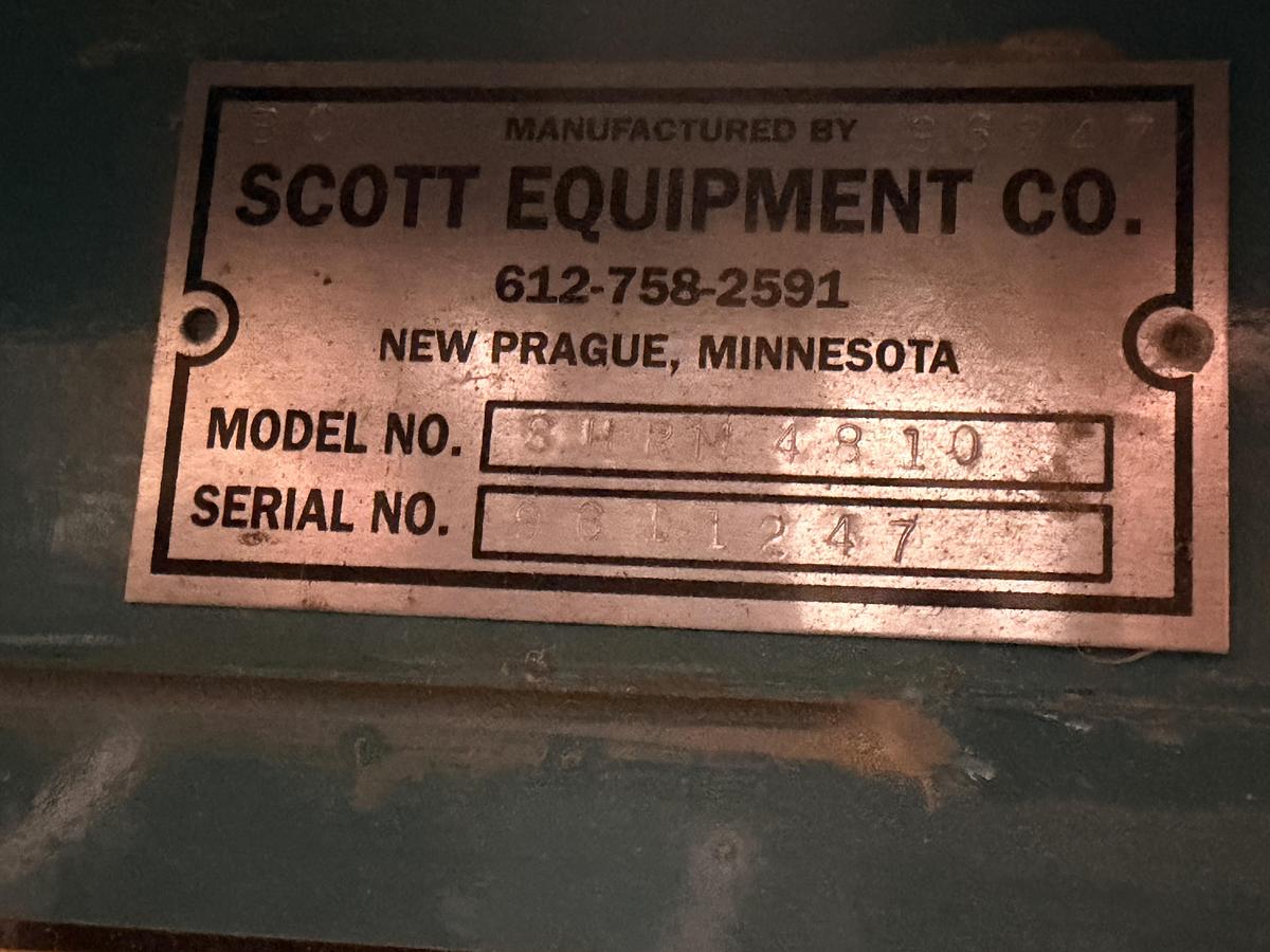 Used Used Scott Ribbon/Paddle Blender, 100 Cubic Feet, With Infeed & Outfeed Drag Conveyors