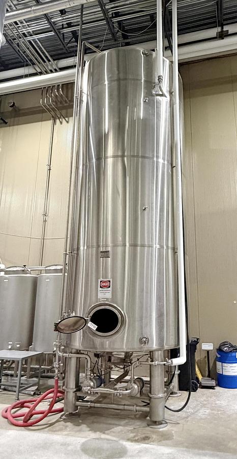 Used Used 11,600 Gallon Jacketed Tank, 304 Stainless Steel****** Confirm this is jacketed 