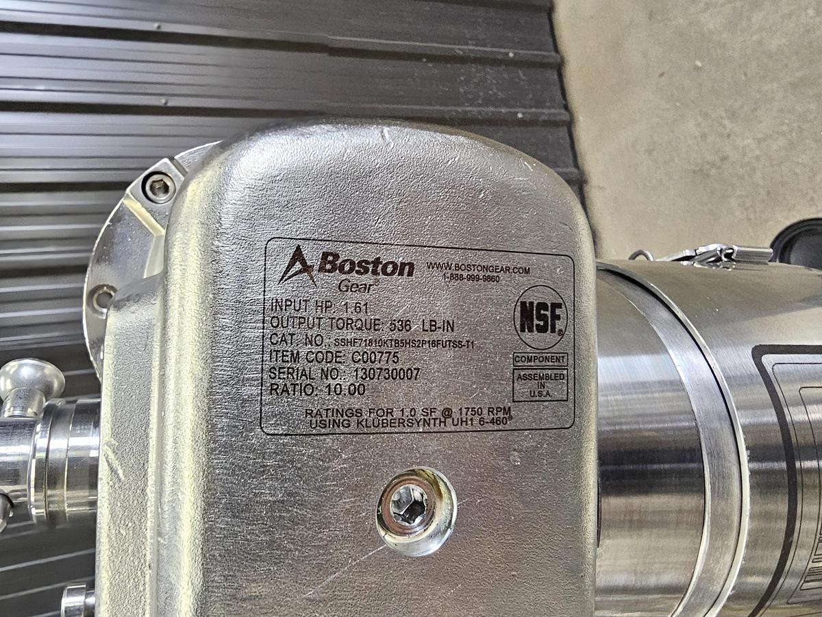 Used Heritage Global Auctions (Hagerstown MD) Lot 611 - Tank