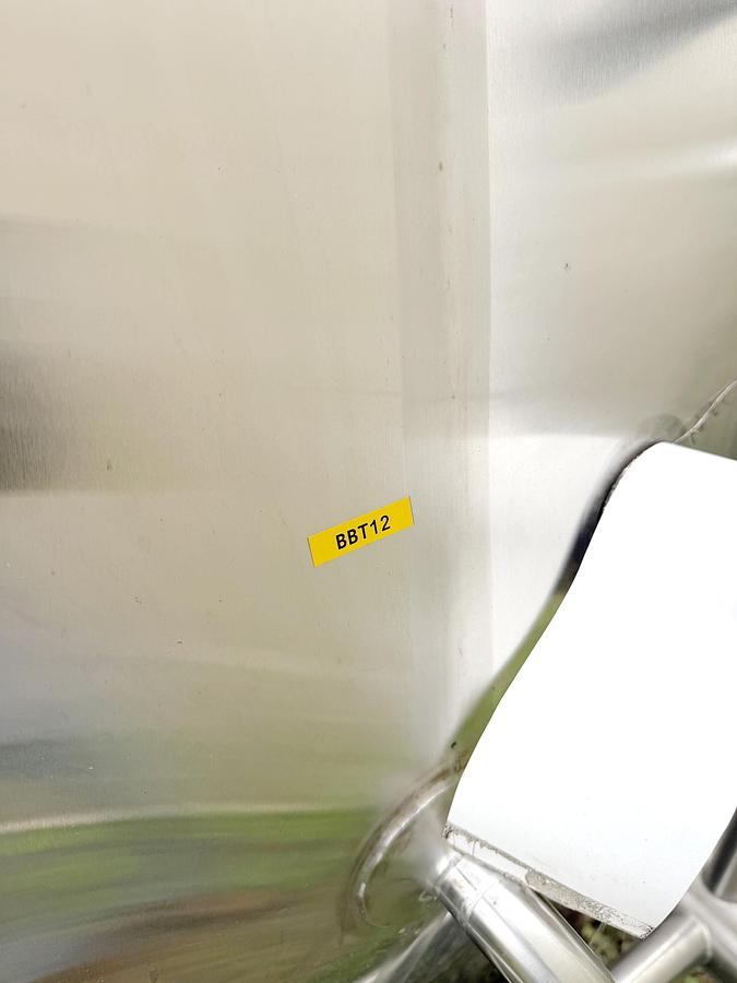 Used Used 2480 Gallon Jacketed Tank, 304 Stainless Steel