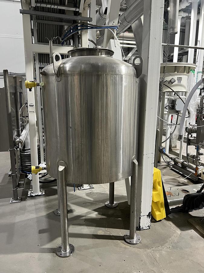 Used Used 200 Gallon Tank, Stainless Steel