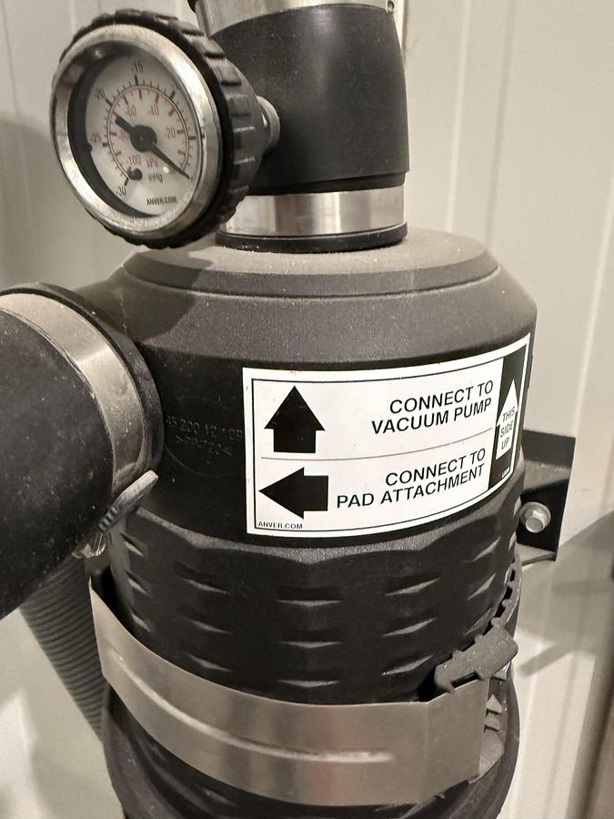 Used Used Acculift Free Standing Jib Crane with Vacuum Tube Lift System for 70 Lbs. Paper Type Bags