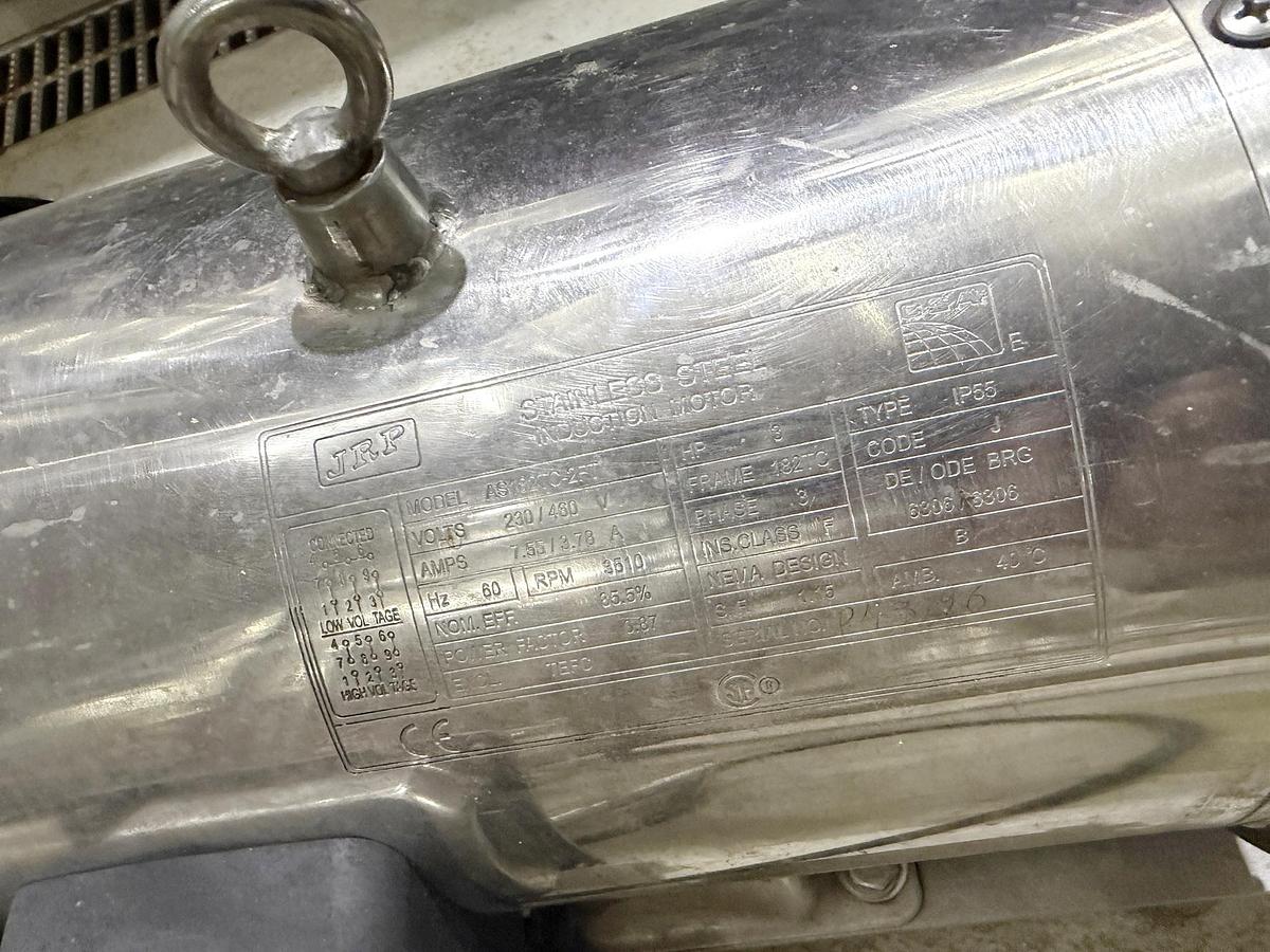 Used Used 2500 Gallon Jacketed Tank, 304 Stainless Steel