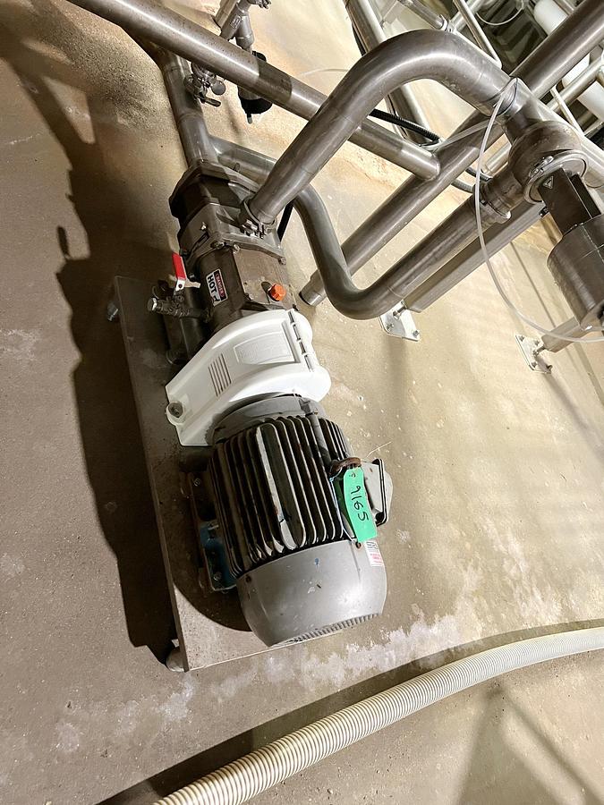 Used Used 2500 Gallon Jacketed Tank, Stainless Steel, With Scrape Agitation & Twin Screw Pump