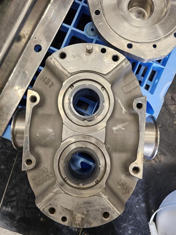 Used Used SPX Rotary Lobe Pump, Model 130-U1, 10 HP