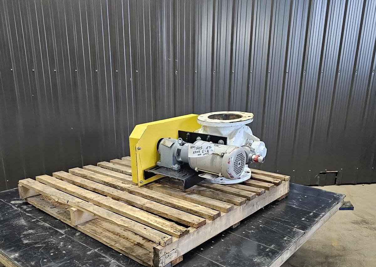 Used Used Semco Rotary Air Lock Valve, 8" X 8"