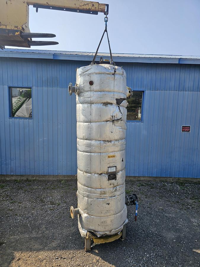 Used Used 600 Gallon Pressure Tank (Vessel), Carbon Steel, Insulated