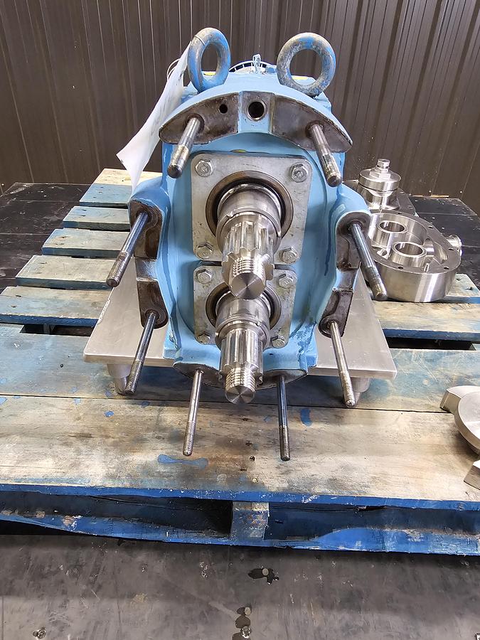 Used Metcalfe Auctions Mississauga - Lot 169 Lobe pump